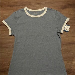 Arizona Jean Company t shirt